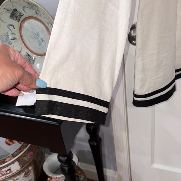 Talbots Cream and Black Linen Tunic with Black Trim - Picture 7 of 13